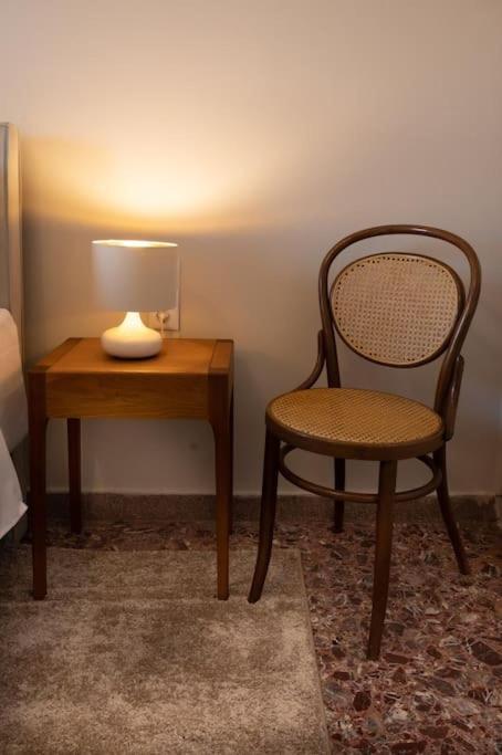 Nima'S House, Traditional Flat With Lake View Aitoliko Esterno foto